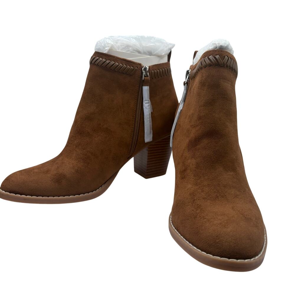 Stitch Fix DV8 Dolce Vita Brown Booties Suede Ankle Boots SZ 9 Western Stitch